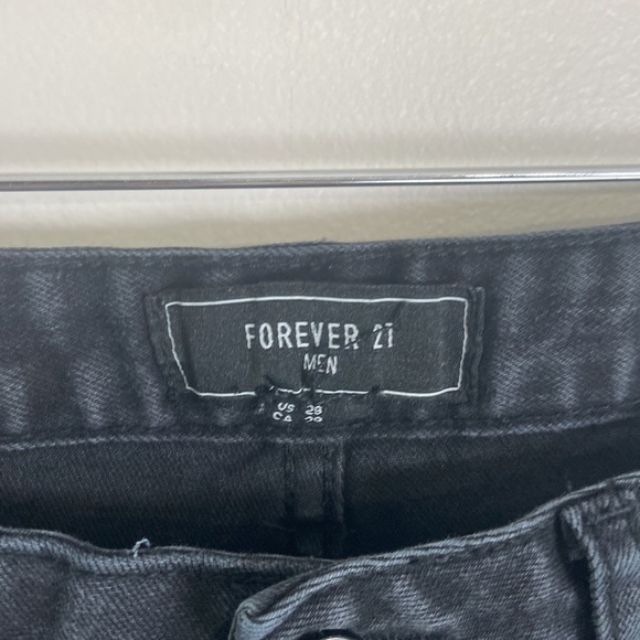 ✨3/$25✨ Forever 21 Men’s Black Distressed Jeans - 29 - Picture 5 of 7